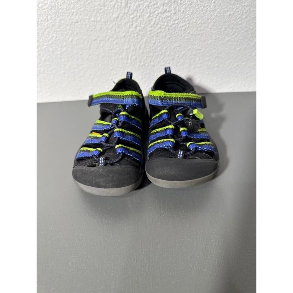 EUC Keen size 10 boys toddler sandal shoes